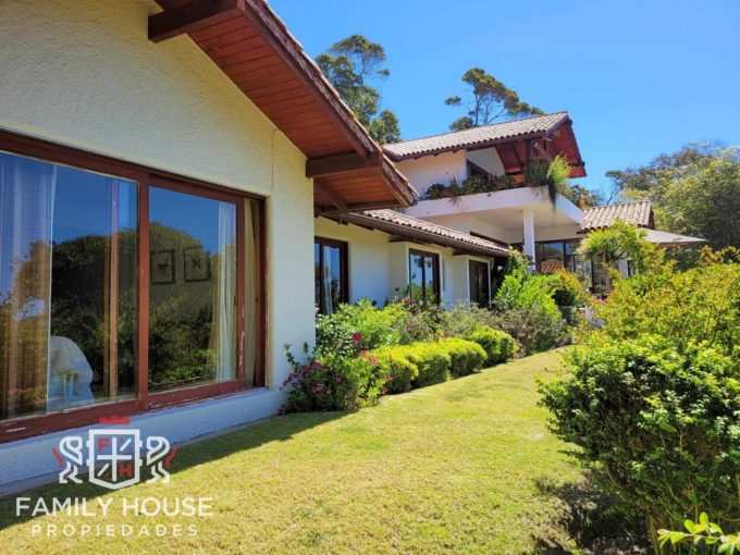 casa en rocas de santo domingo